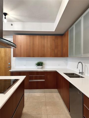 35 Av. LUIS MUÑOZ RIVERA 1202, San Juan, PR 00901