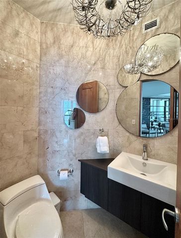 35 Av. LUIS MUÑOZ RIVERA 1202, San Juan, PR 00901