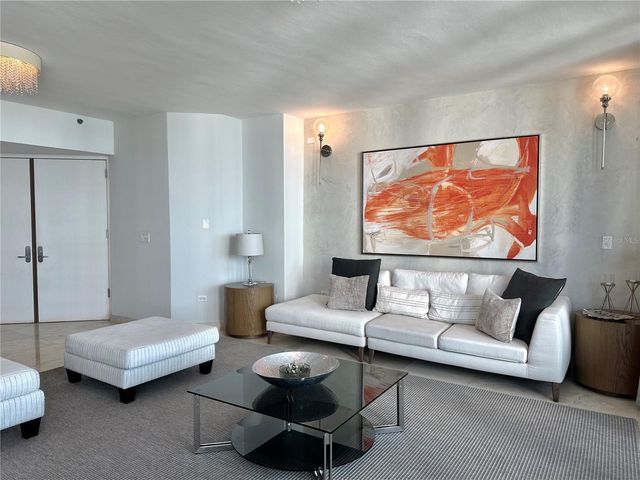 35 Av. LUIS MUÑOZ RIVERA 1202, San Juan, PR 00901