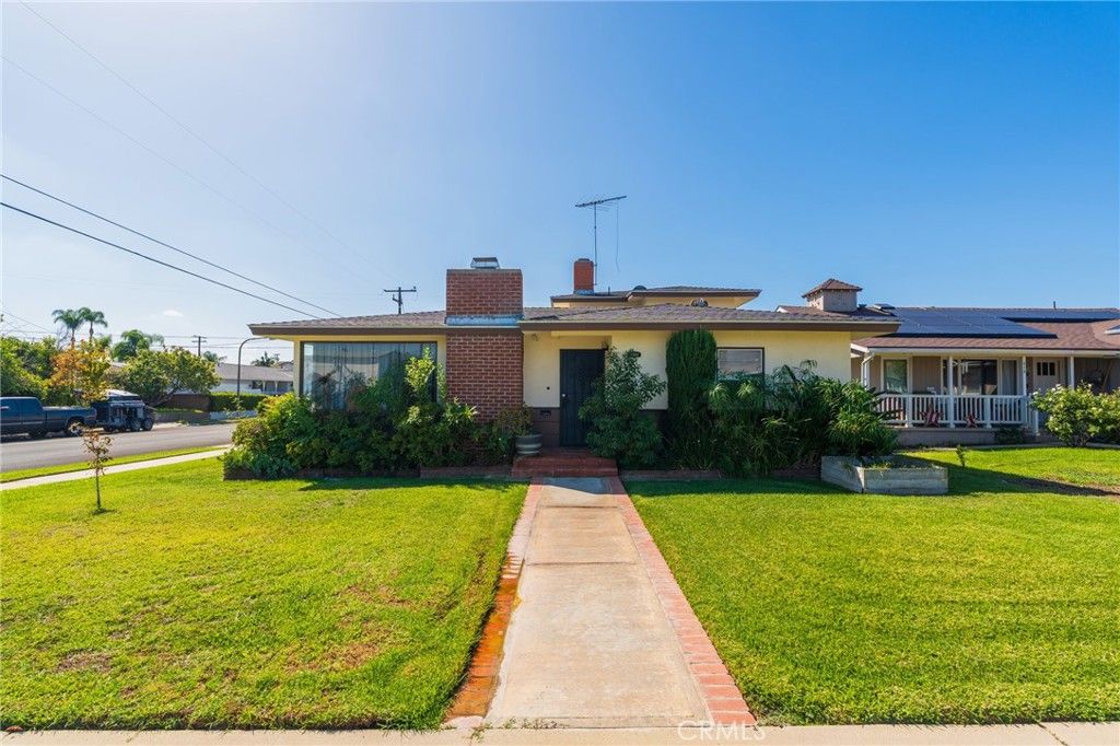 418 Union, Brea, CA 92821 — photo 2