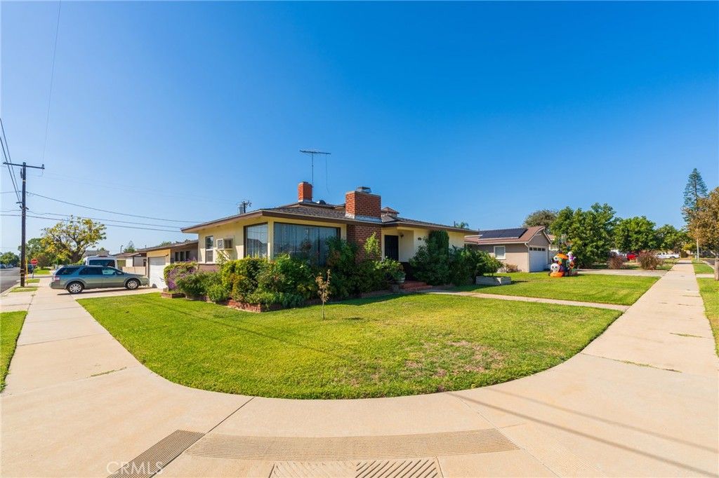 418 Union, Brea, CA 92821 — photo 3