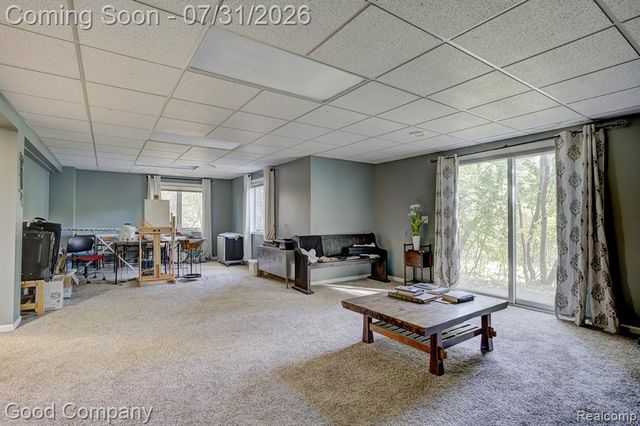 575 Lakes Edge Drive, Oxford, MI 48371