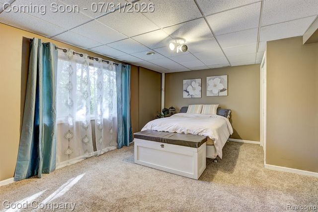 575 Lakes Edge Drive, Oxford, MI 48371