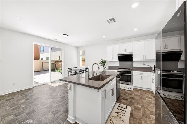 3662 S Basanite, Ontario, CA 91761