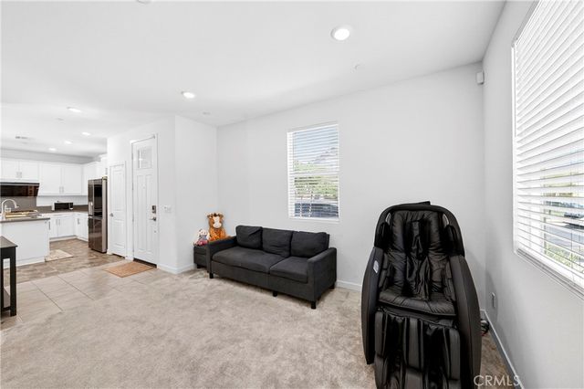 3662 S Basanite, Ontario, CA 91761