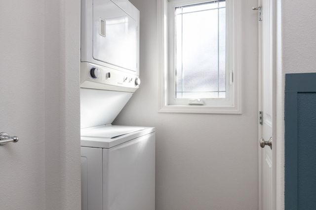 1100 CHICKADEE LOOP, Fairbanks, AK 99712