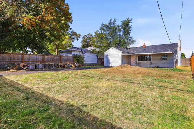 2124 E Joseph Ave, Spokane, WA 99208