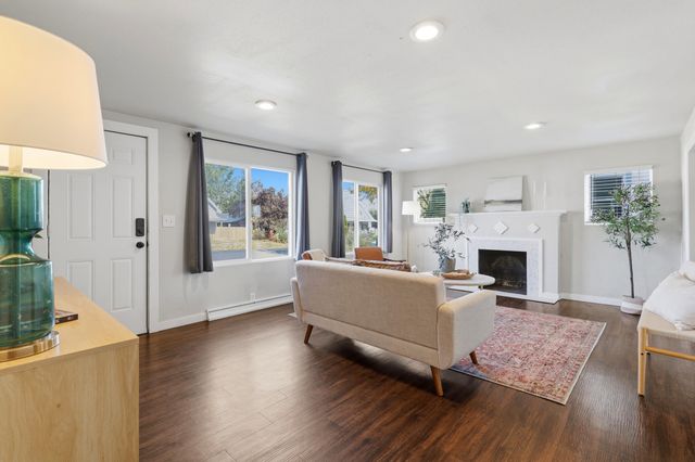 2124 E Joseph Ave, Spokane, WA 99208