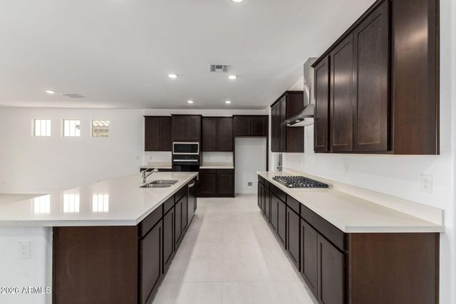 18588 W TOHONO Drive, Goodyear, AZ 85338