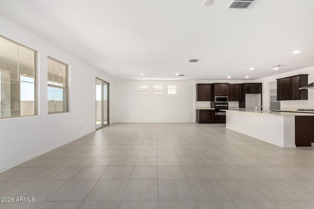18588 W TOHONO Drive, Goodyear, AZ 85338