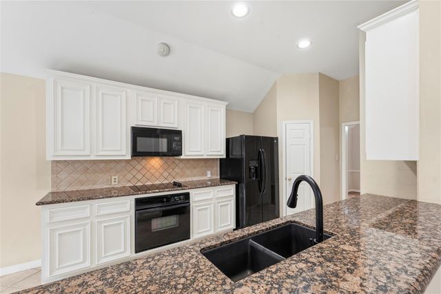 11619 Cedarvale Lane, Tomball, TX 77377