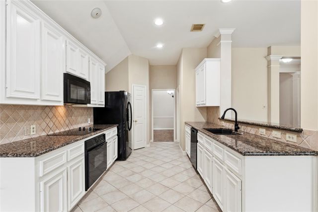 11619 Cedarvale Lane, Tomball, TX 77377