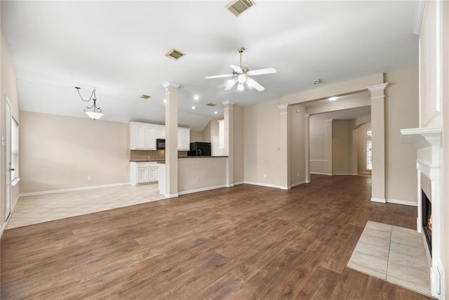 11619 Cedarvale Lane, Tomball, TX 77377