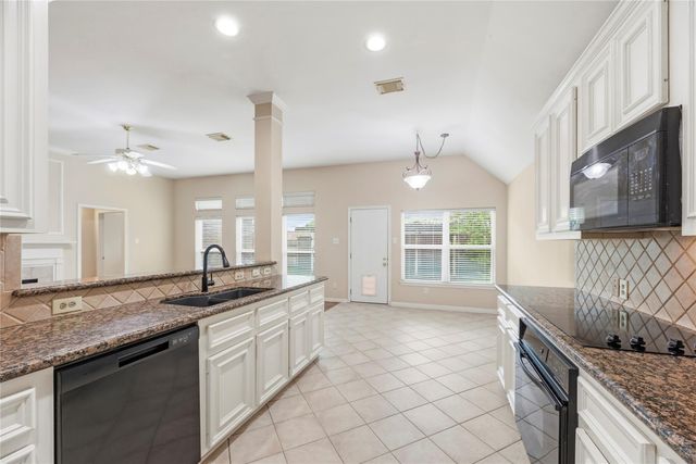 11619 Cedarvale Lane, Tomball, TX 77377