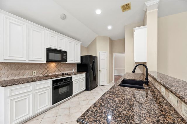 11619 Cedarvale Lane, Tomball, TX 77377