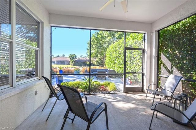 6703 Old Banyan WAY, Naples, FL 34109