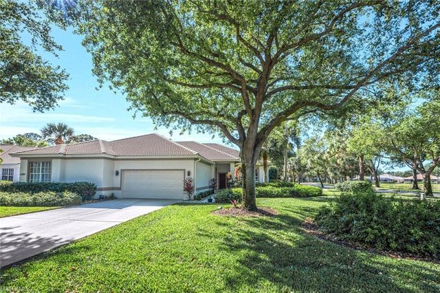 6703 Old Banyan WAY, Naples, FL 34109