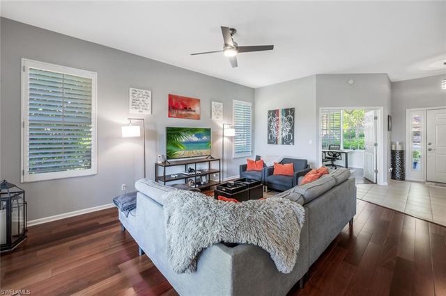 6703 Old Banyan WAY, Naples, FL 34109