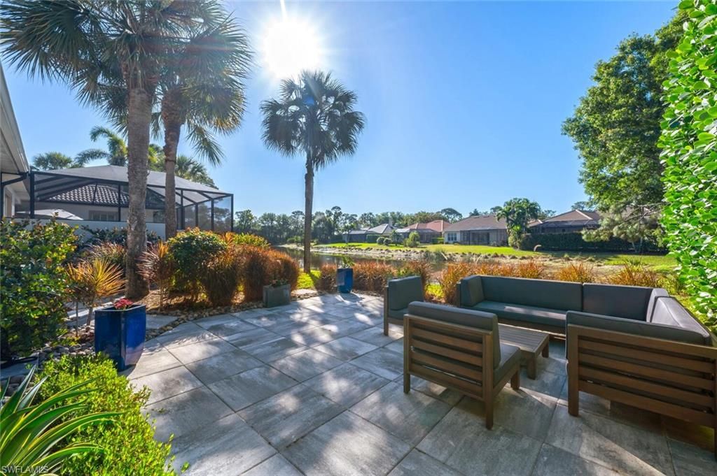 6703 Old Banyan WAY, Naples, FL 34109