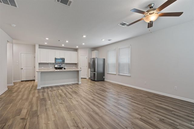 868 Lone Peak WAY, Dripping Springs, TX 78620