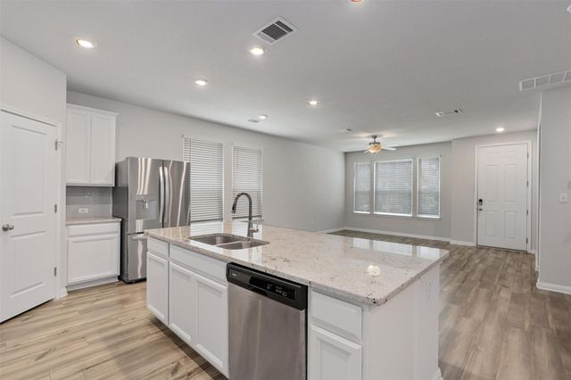 868 Lone Peak WAY, Dripping Springs, TX 78620