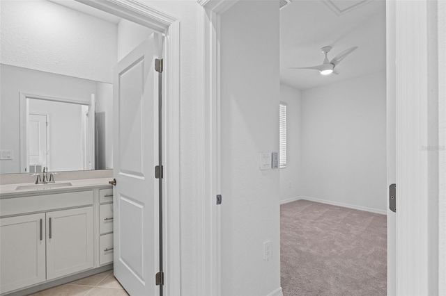 19140 SCALLOP LOOP 401, Bradenton, FL 34211