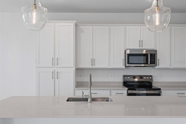 19140 SCALLOP LOOP 401, Bradenton, FL 34211