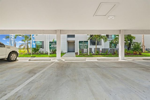 19140 SCALLOP LOOP 401, Bradenton, FL 34211