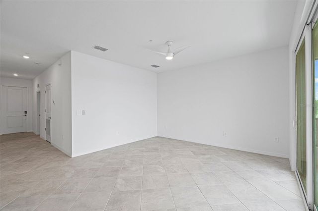 19140 SCALLOP LOOP 401, Bradenton, FL 34211