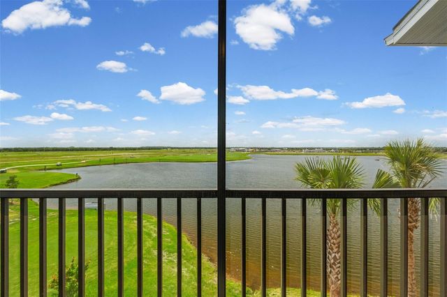 19140 SCALLOP LOOP 401, Bradenton, FL 34211