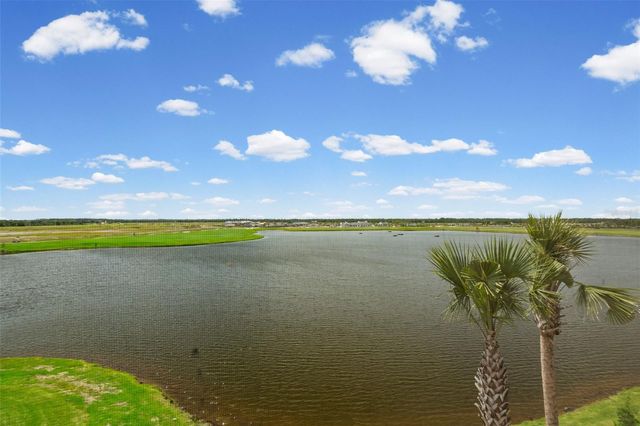 19140 SCALLOP LOOP 401, Bradenton, FL 34211