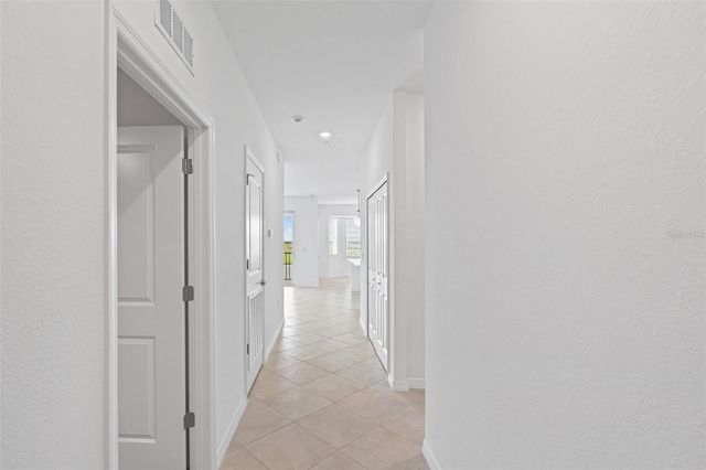 19140 SCALLOP LOOP 401, Bradenton, FL 34211