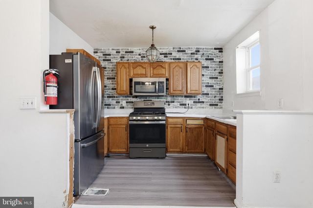22 TERRACE AVE, Camden, NJ 08105