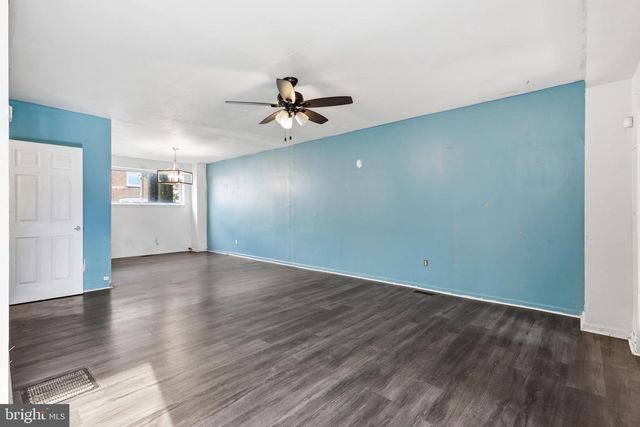 22 TERRACE AVE, Camden, NJ 08105