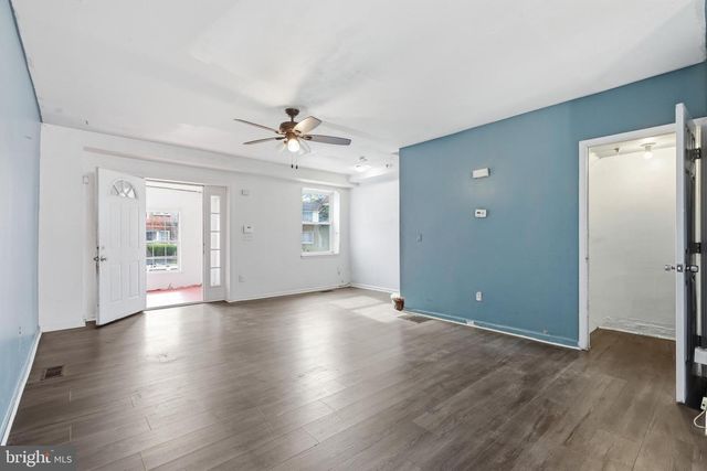 22 TERRACE AVE, Camden, NJ 08105