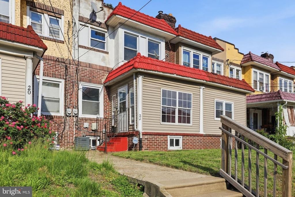 22 TERRACE AVE, Camden, NJ 08105