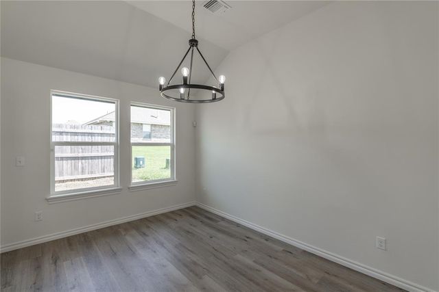 712 Cedar Hill Way, Washington, OK 73093