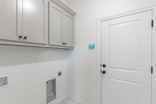 712 Cedar Hill Way, Washington, OK 73093