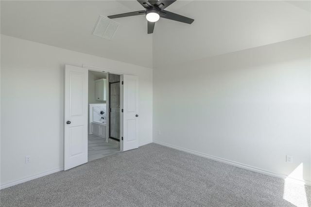 712 Cedar Hill Way, Washington, OK 73093