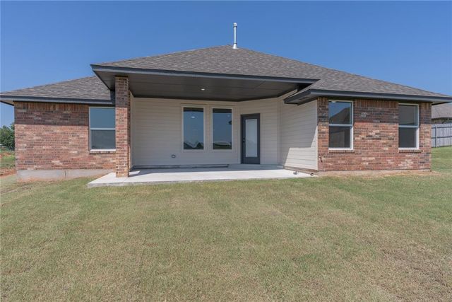 712 Cedar Hill Way, Washington, OK 73093