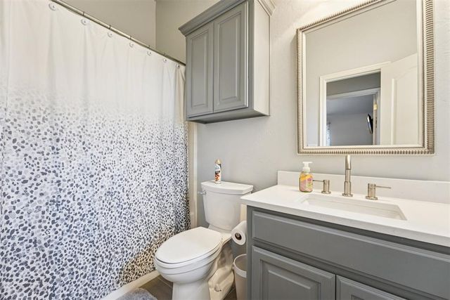 10608 S Linn Avenue, Oklahoma City, OK 73170