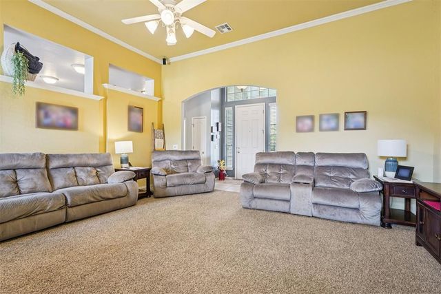 10608 S Linn Avenue, Oklahoma City, OK 73170