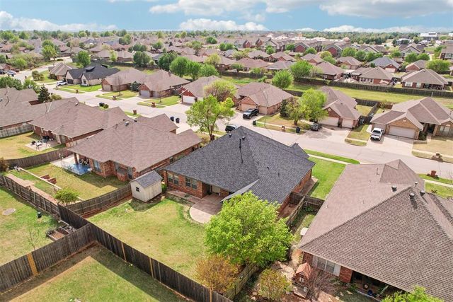 10608 S Linn Avenue, Oklahoma City, OK 73170