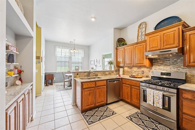 10608 S Linn Avenue, Oklahoma City, OK 73170