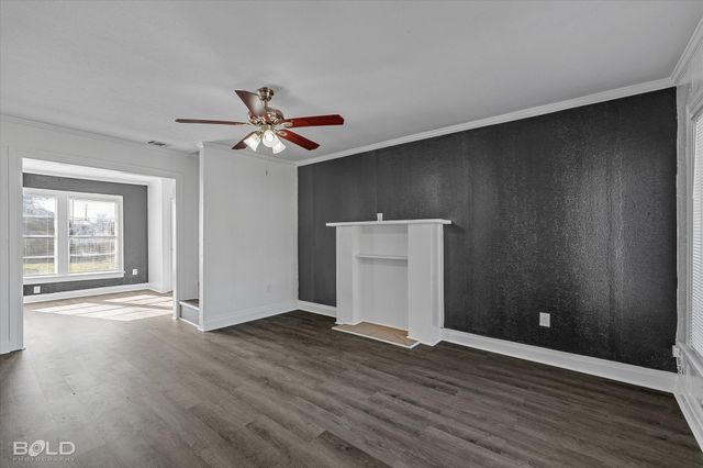 2400 Broadway Drive, Bossier City, LA 71111