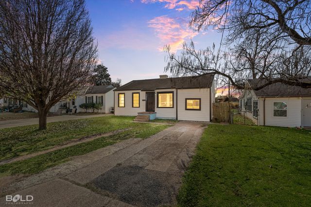 2400 Broadway Drive, Bossier City, LA 71111