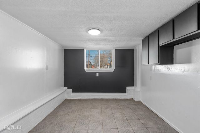 2400 Broadway Drive, Bossier City, LA 71111