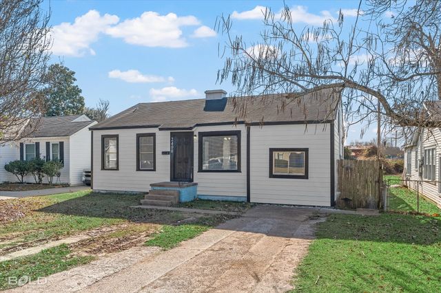 2400 Broadway Drive, Bossier City, LA 71111