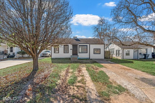 2400 Broadway Drive, Bossier City, LA 71111