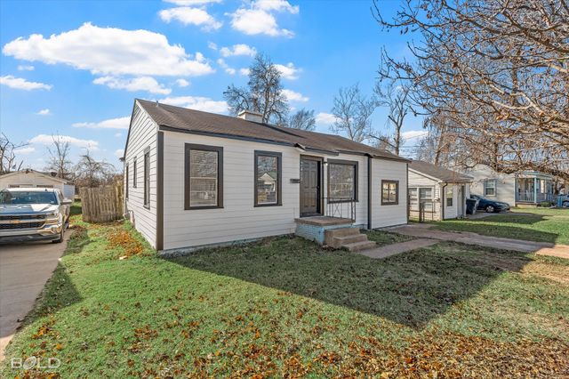 2400 Broadway Drive, Bossier City, LA 71111